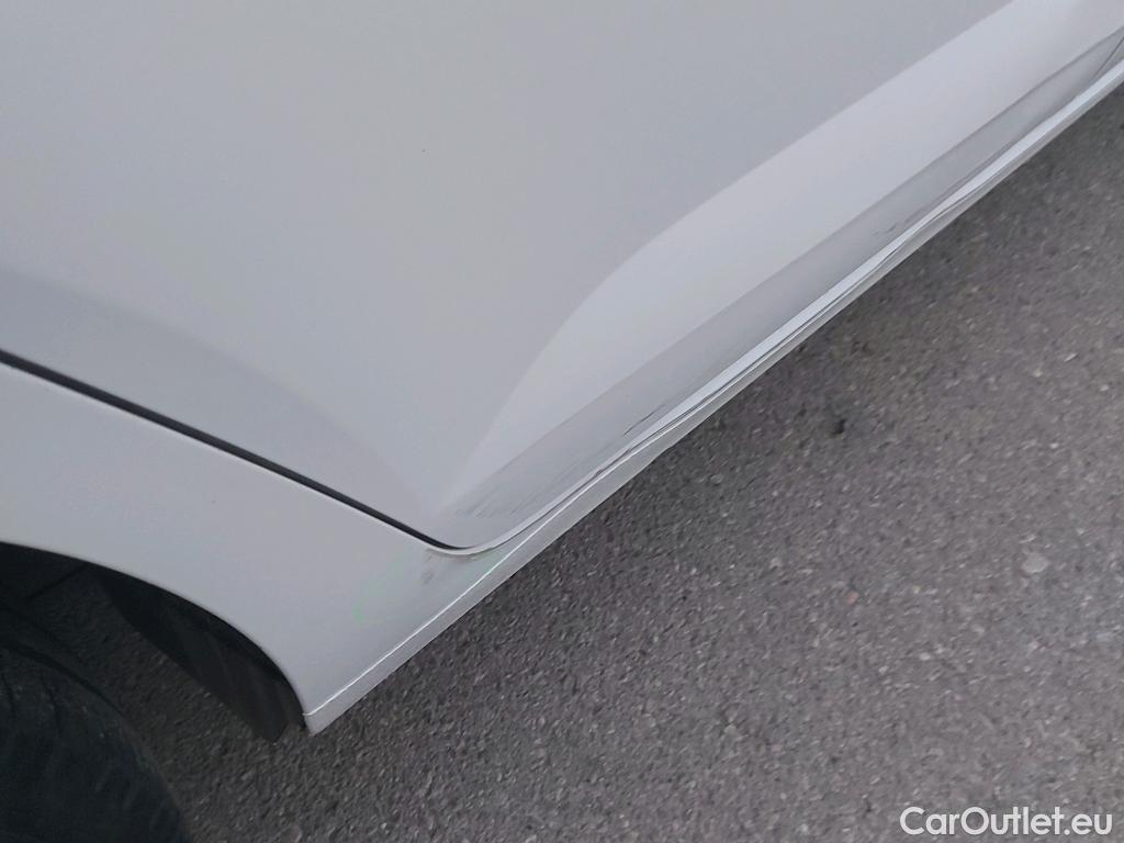  Volkswagen  Polo VOLKSWAGEN  / 2021 / 5P / berlina con portón Life 1.0 TSI 70kW (95CV) #10