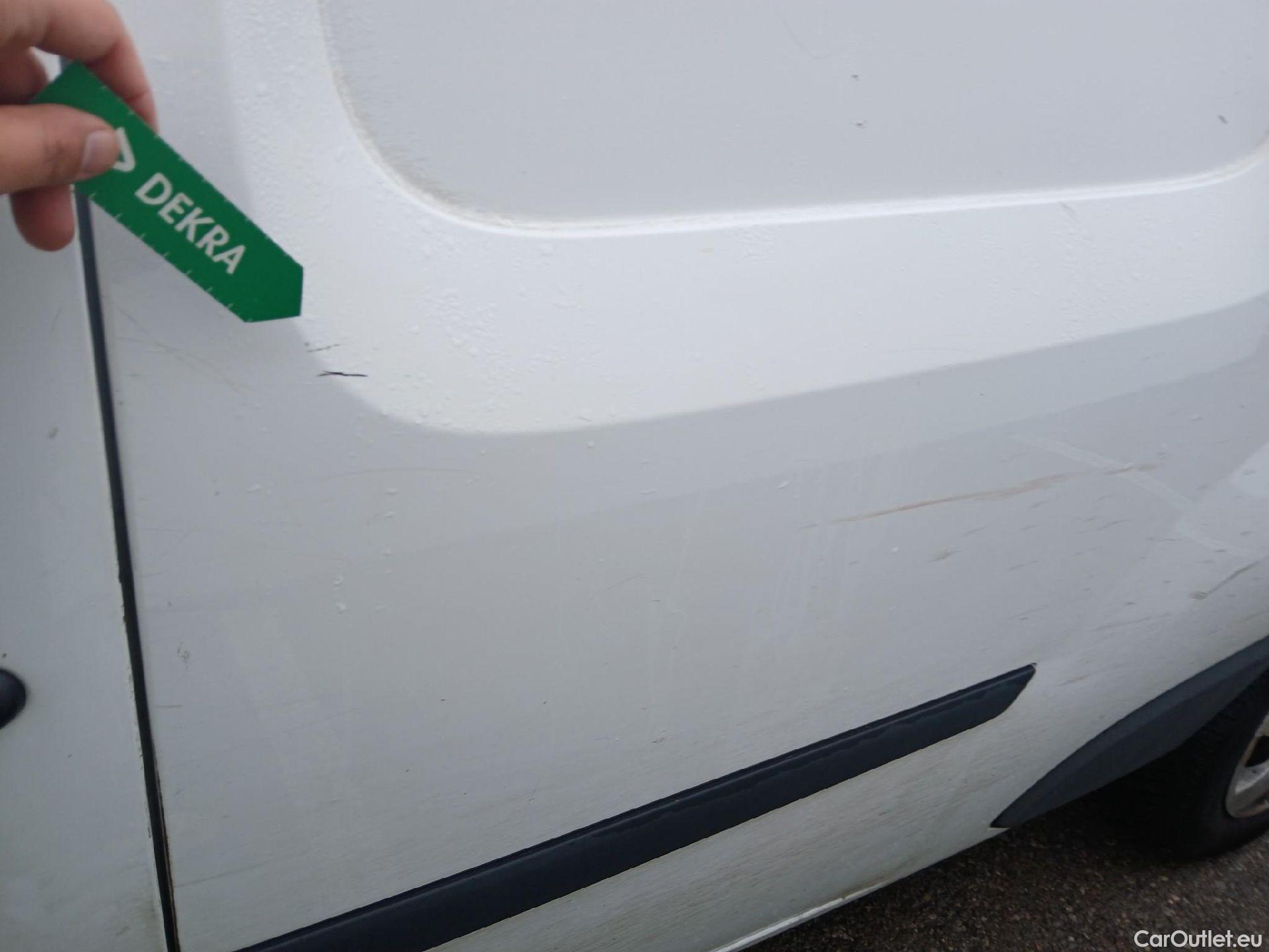  Nissan  NV200 NISSAN NV250 / 2019 / 4P / furgón 2pl 1.5dCi 70 kW (95CV) L2H1 ÓPTIMA #24