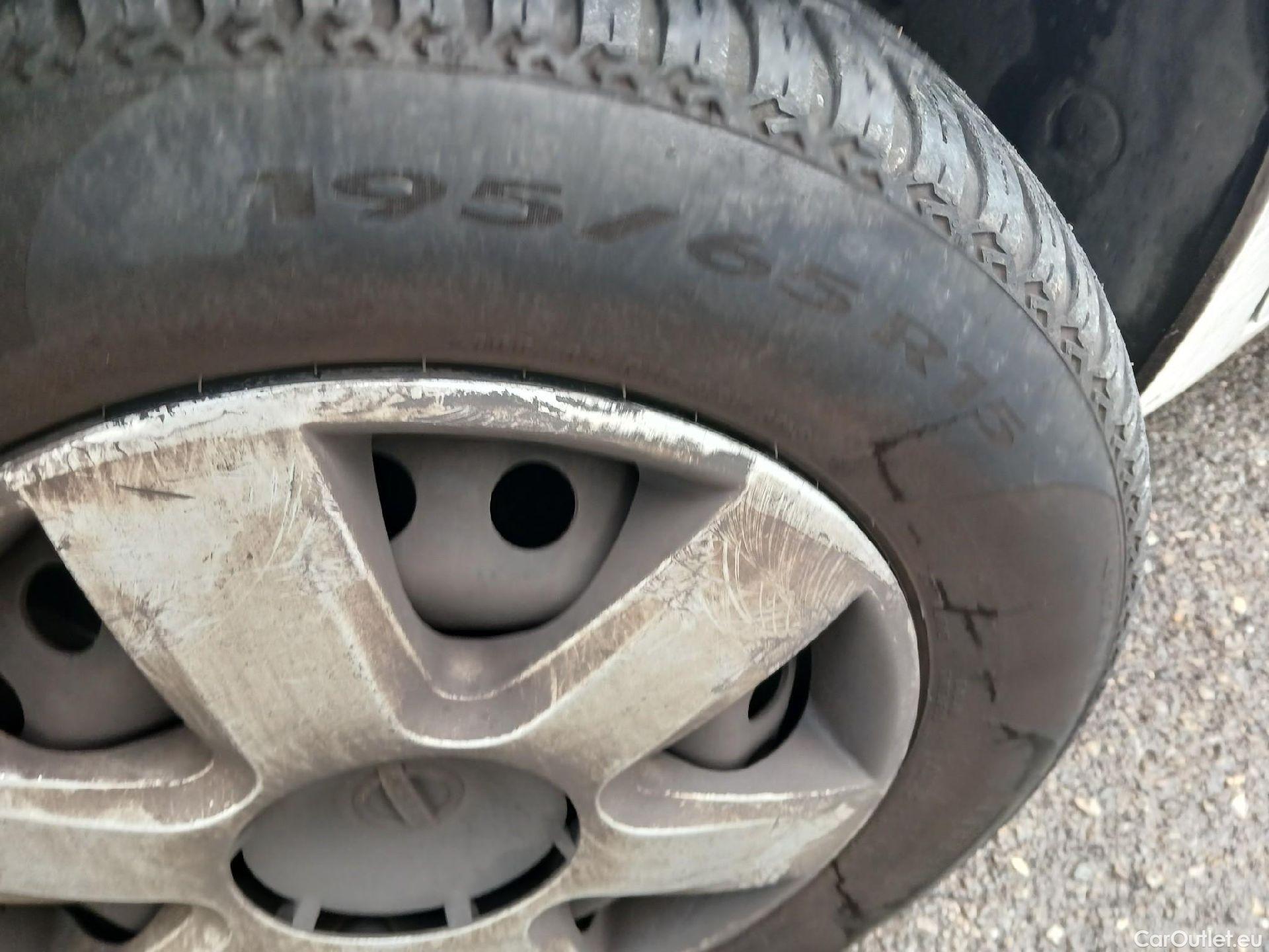  Nissan  NV200 NISSAN NV250 / 2019 / 4P / furgón 2pl 1.5dCi 70 kW (95CV) L2H1 ÓPTIMA #15