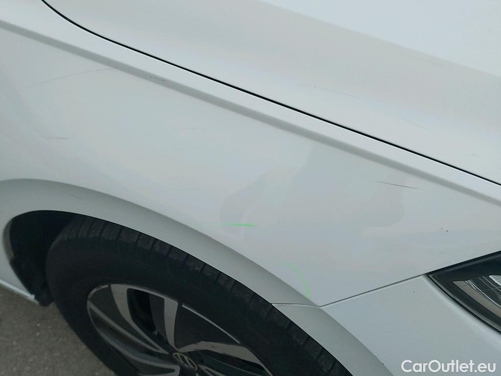  Volkswagen  Polo VOLKSWAGEN  / 2021 / 5P / berlina con portón Life 1.0 TSI 70kW (95CV) #14