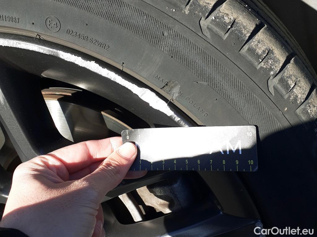  Jeep  Patriot JEEP Renegade / 2014 / 5P / todoterreno S 1.3 PHEV 177kW (240CV) AT AWD #2