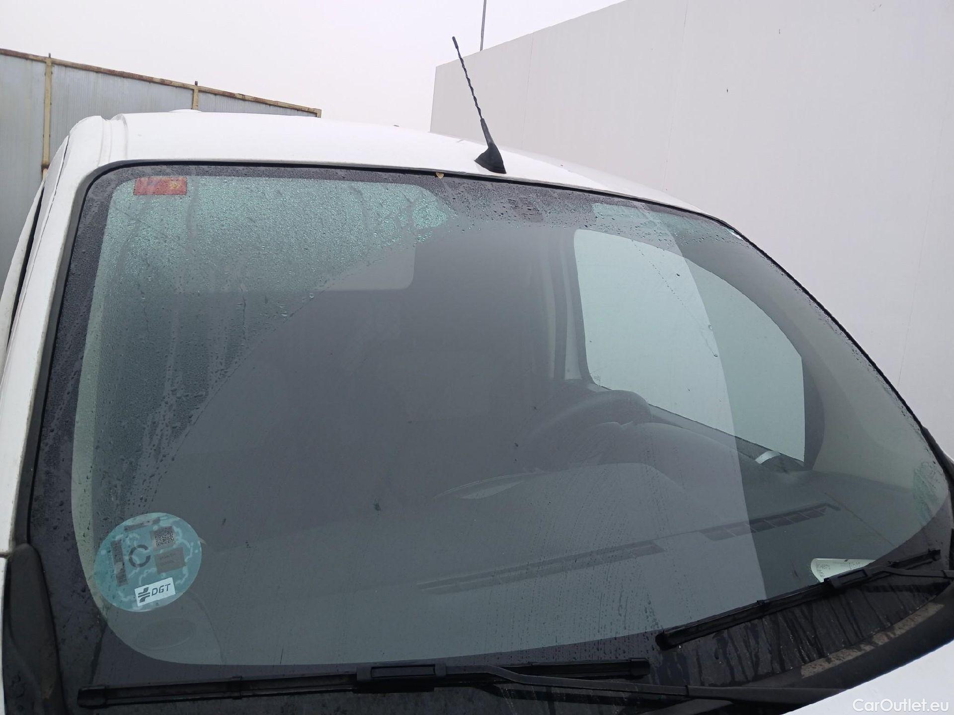  Nissan  NV200 NISSAN NV250 / 2019 / 4P / furgón 2pl 1.5dCi 70 kW (95CV) L2H1 ÓPTIMA #7