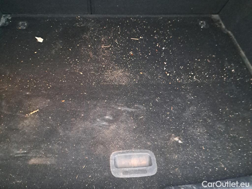  KIA  XCeed KIA  / 2019 / 5P / todoterreno 1.0 T-GDi Drive 88kW (120CV) #5