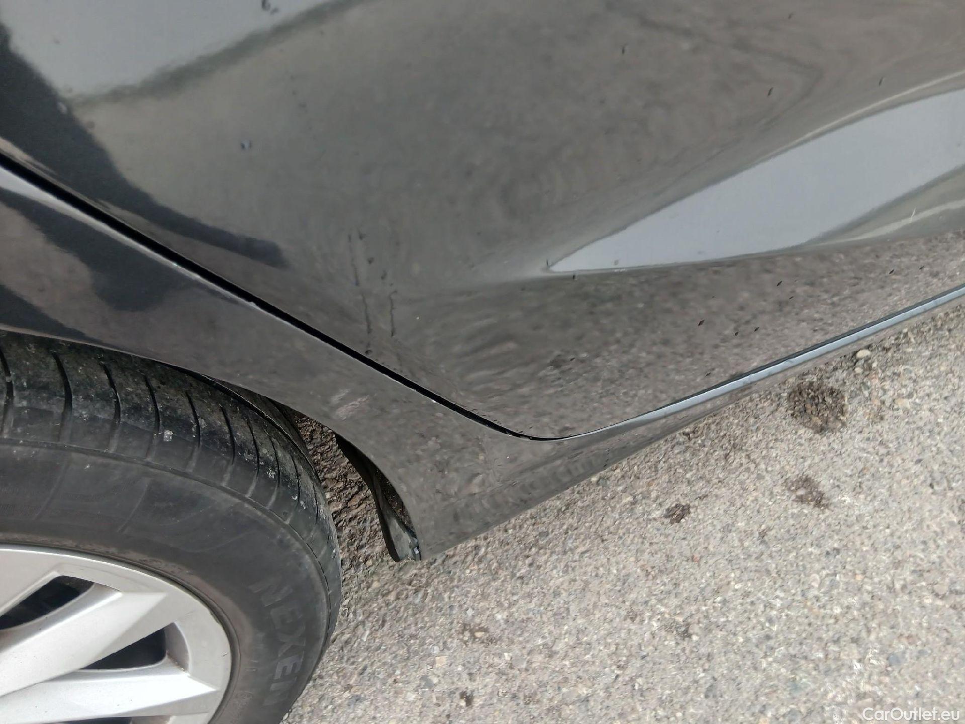  Audi  A3 AUDI  / 2020 / 5P / berlina con portón Sportback 35 TFSI 110kW (150CV) #13