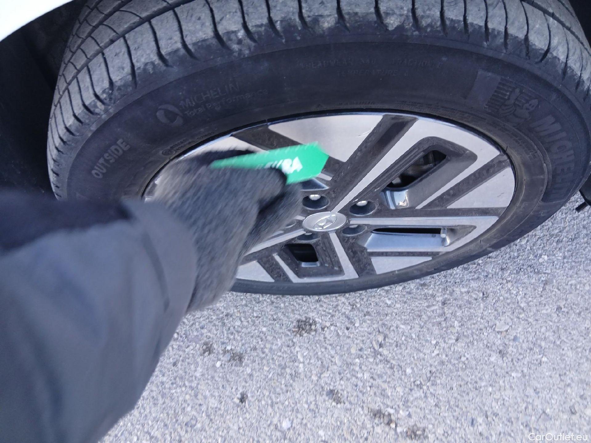  Hyundai  Konna HYUNDAI Kona / 2020 / 5P / todoterreno 100kW EV Maxx #41