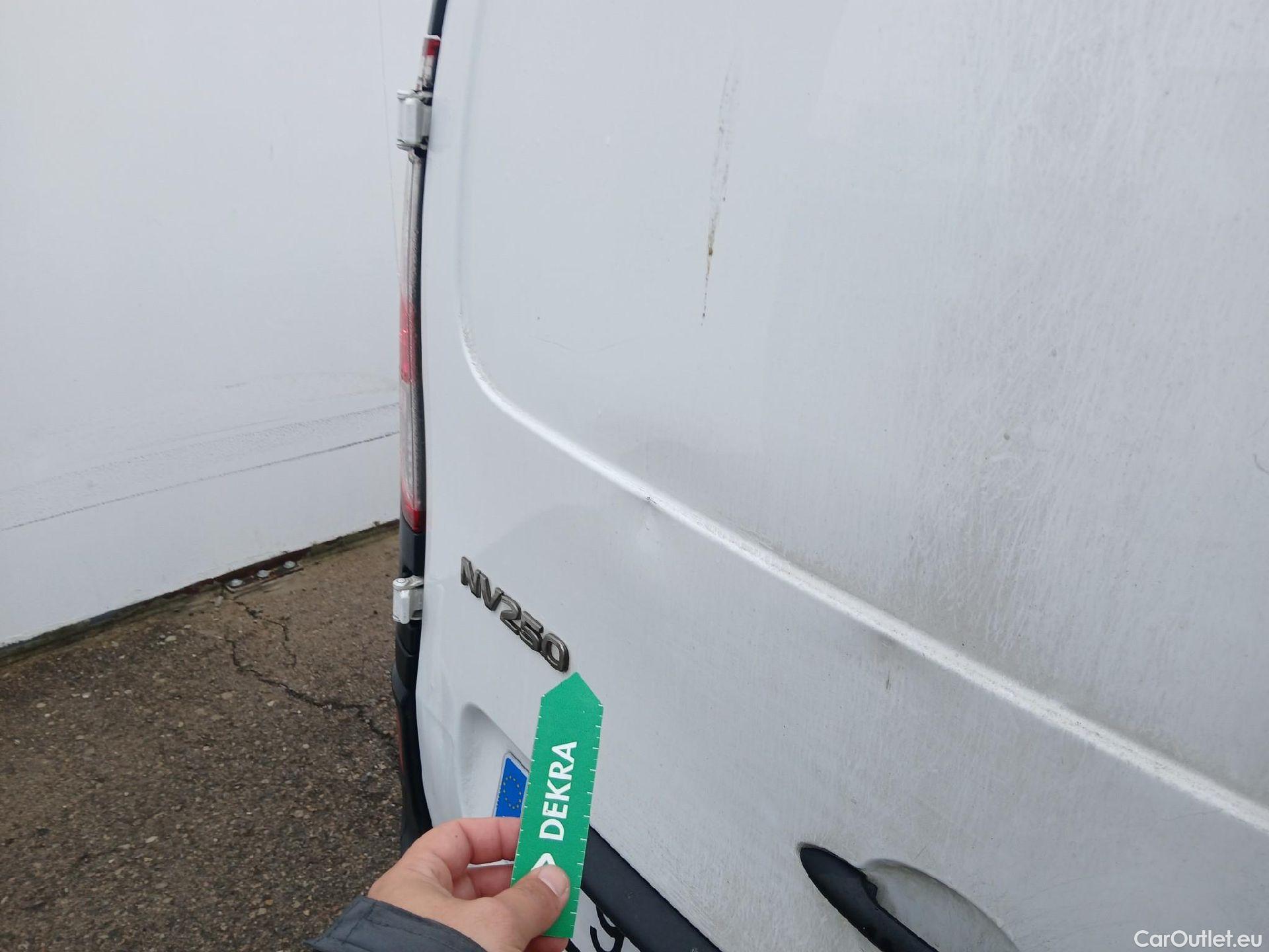  Nissan  NV200 NISSAN NV250 / 2019 / 4P / furgón 2pl 1.5dCi 70 kW (95CV) L2H1 ÓPTIMA #35