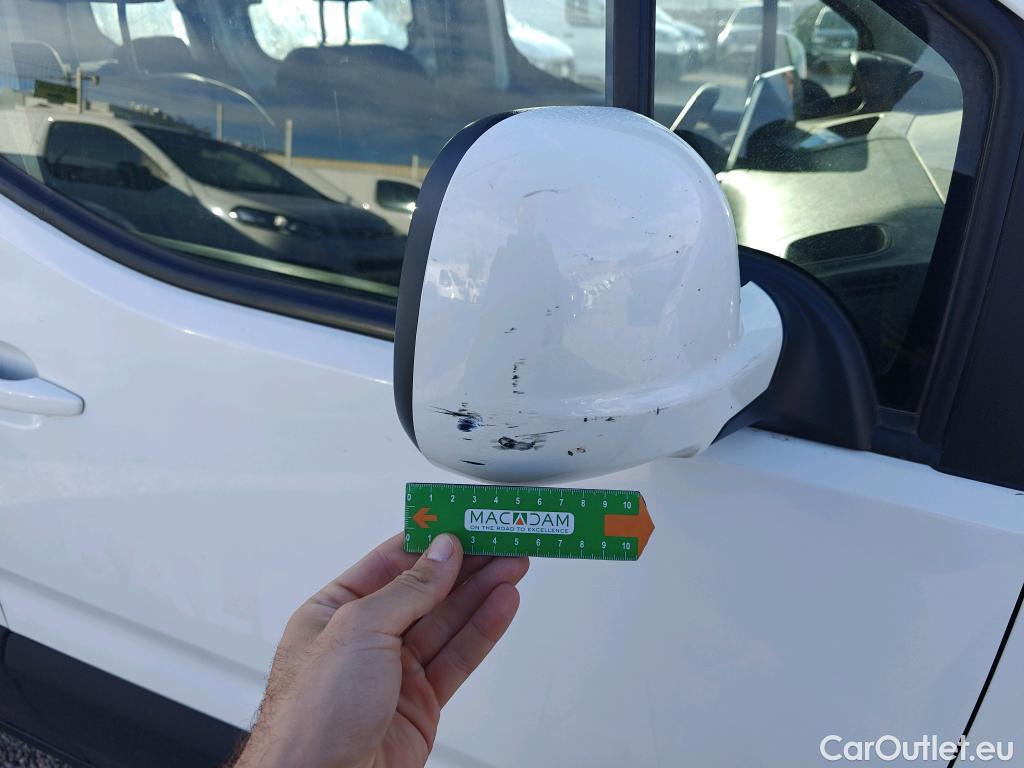  Peugeot  RIFTER PEUGEOT  / 2018 / 4P / combi Active Standard BlueHDi 73kW (IND) (CX2) #54