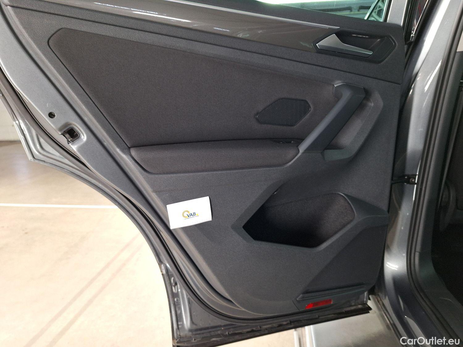  Volkswagen  Tiguan VW,  '16, Volkswagen  1.5 TSI ACT OPF 96kW IQ.Drive 5d #51