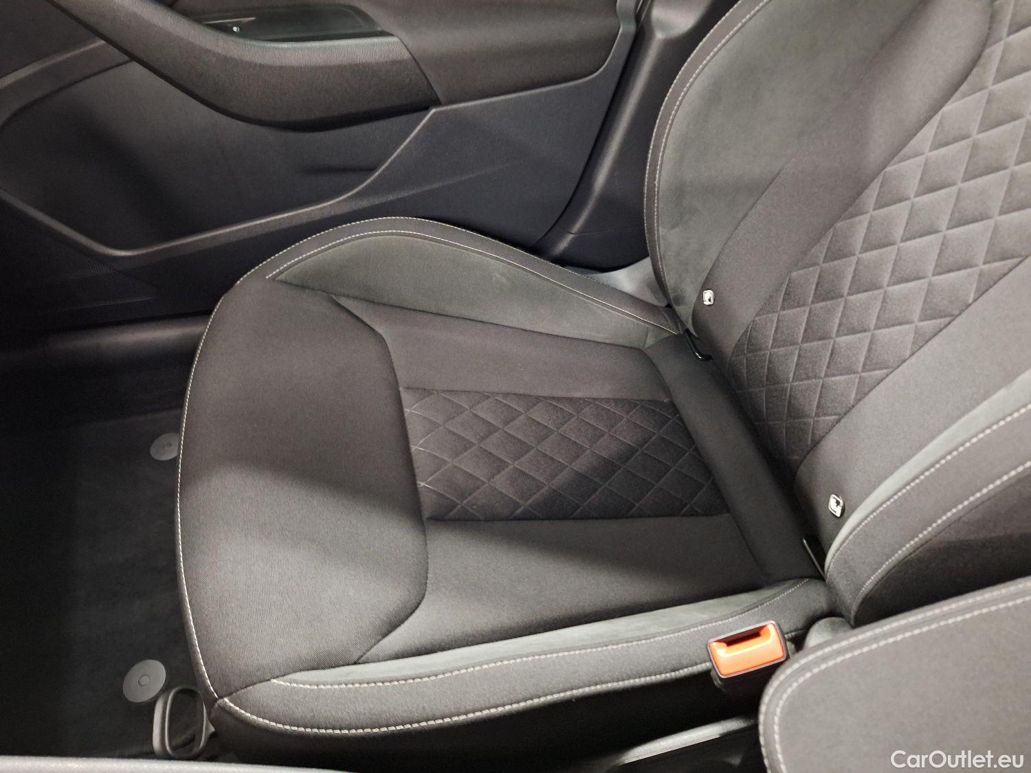  Skoda  Scala Skoda,  '19, Skoda  1.6 TDI 85kW DSG7 Style 5d #31