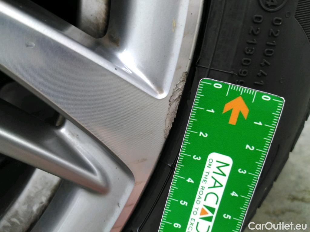  Bmw  X2 BMW  / 2017 / 5P / SUV xDrive25e Business Design BVA6 #18