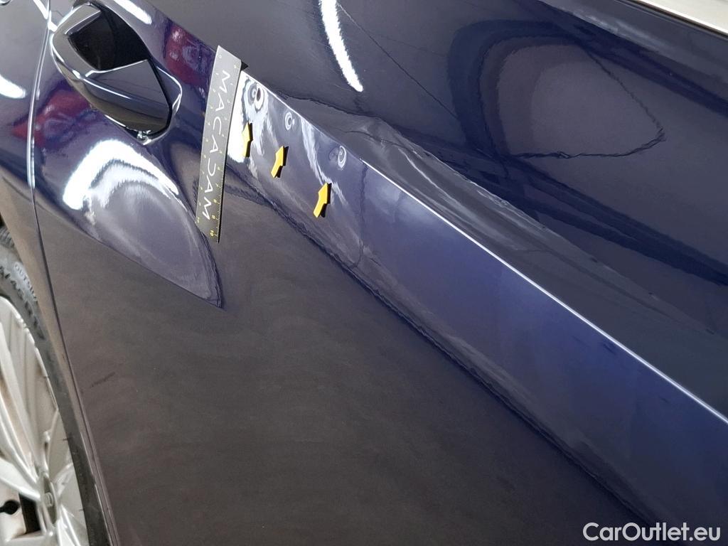  Audi  A3 AUDI  Sportback / 2020 / 5P / Berline 40 TFSI e 204 S Tronic Design Luxe #17