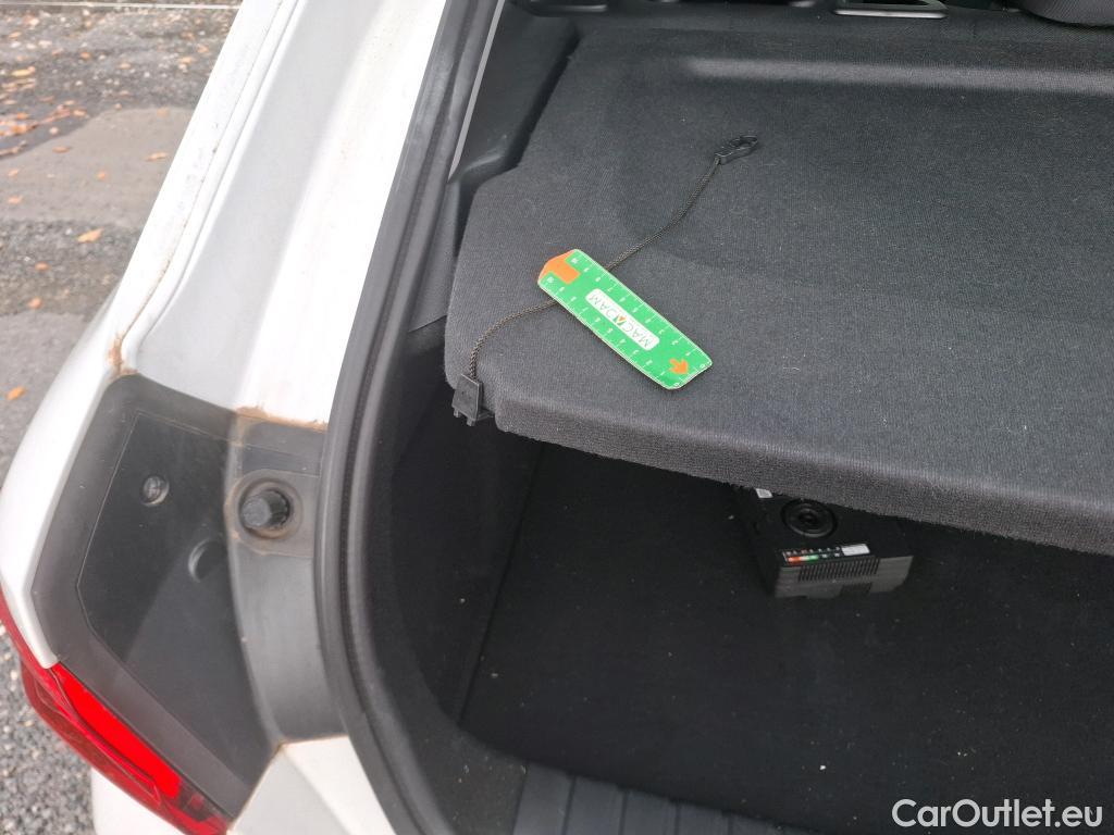  Bmw  Serie 1 BMW Série 1 / 2019 / 5P / Berline 116i DKG7 Business Design #22