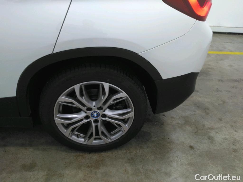  Bmw  X2 BMW  / 2017 / 5P / SUV xDrive25e Business Design BVA6 #17