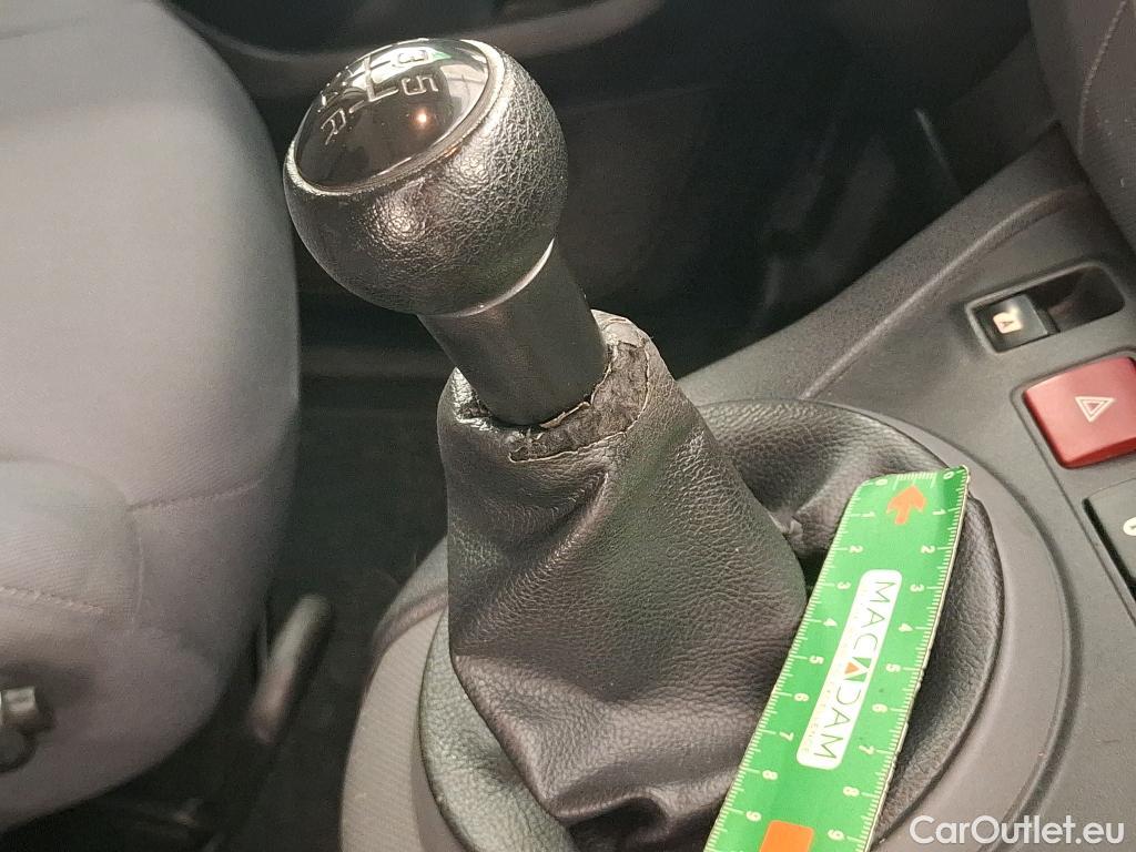  Citroen  Berlingo CITROEN  VU 4p Fourgonnette BlueHDi 100 BVM Club XL #11