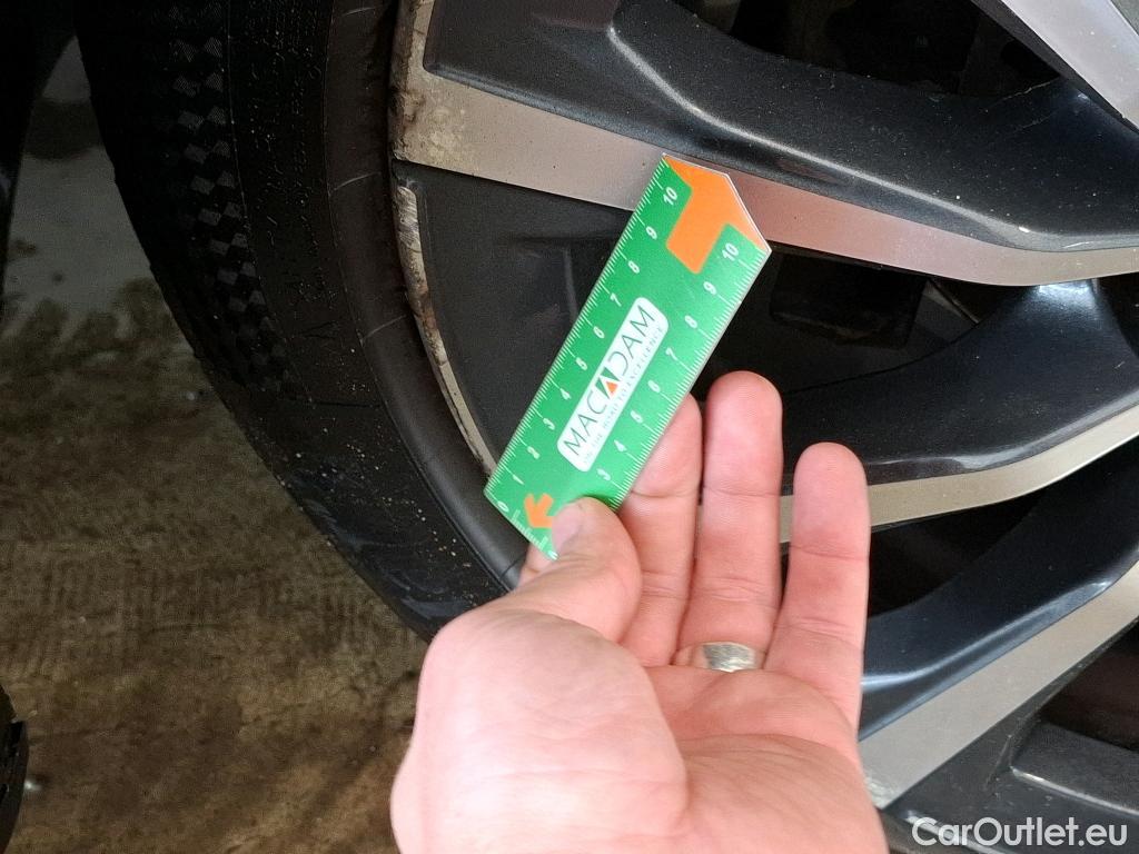  Bmw  Serie 3 Série 3 Berline 316 d Lounge 2.0 120CV BVA8 E6d #13