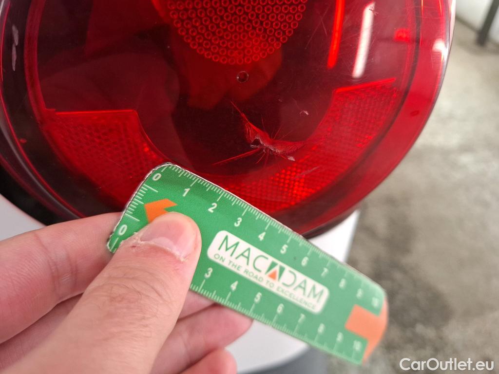  Citroen  Berlingo CITROEN  VU 4p Fourgonnette BlueHDi 100 BVM Club XL #7