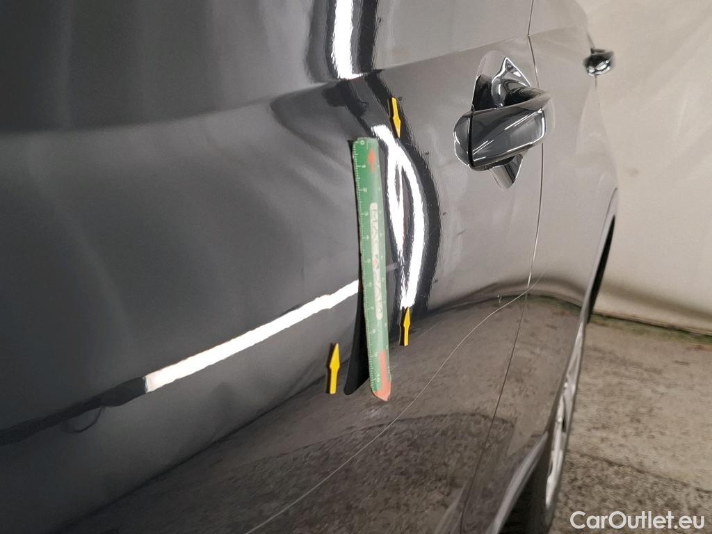  Hyundai  Bayon HYUNDAI  / 2021 / 5P / SUV 1.0 T-GDI 100 HYBRID 48V BUSINESS #3