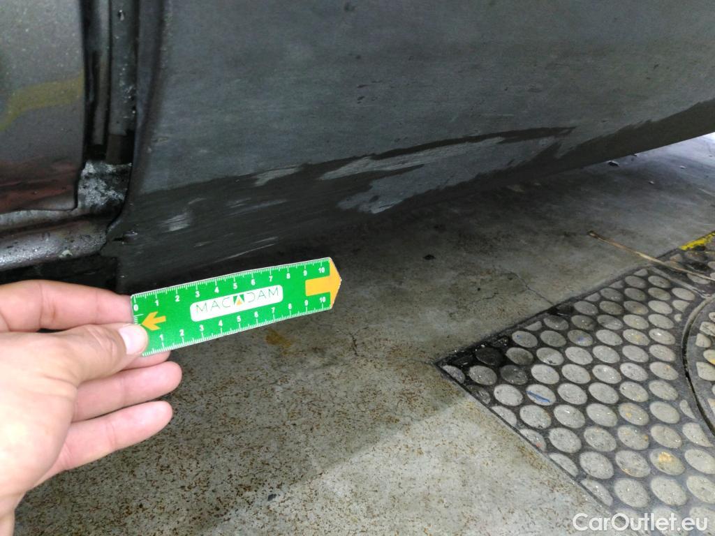  Peugeot  3008 PEUGEOT  / 2020 / 5P / SUV 1.6 HYBRID 225 E-EAT8 Allure Pack #15