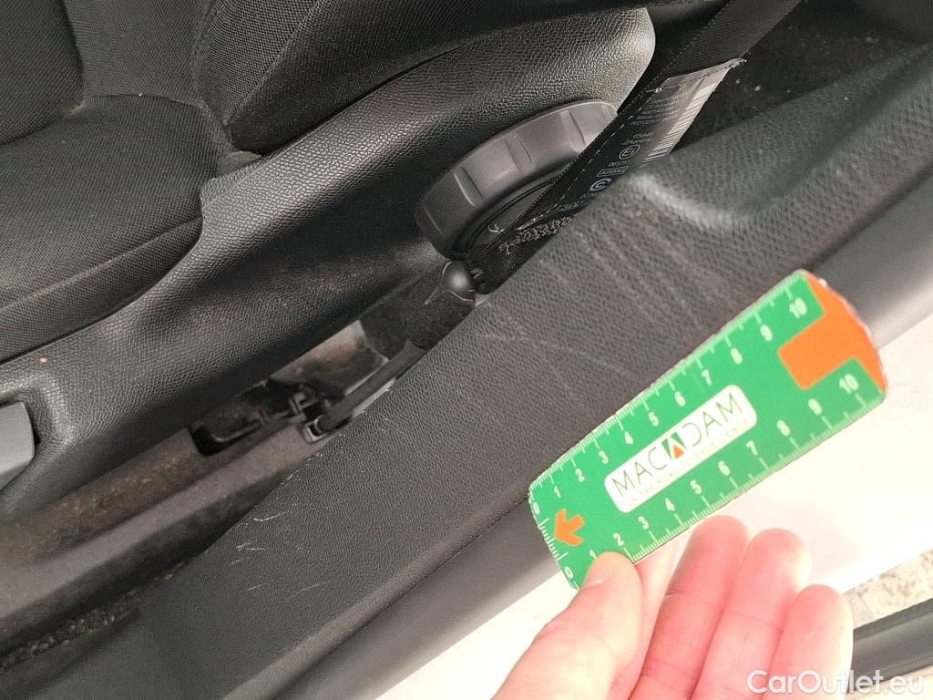  Peugeot  3008  II Style 1.5 HDi 130CV BVA8 E6d #6