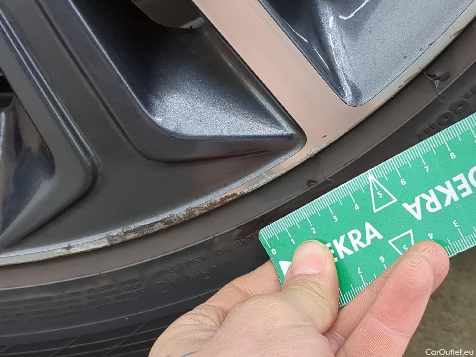  Hyundai  Tucson  Mondial 2WD 1.7 CRDi 115CV BVM6 E6 #15