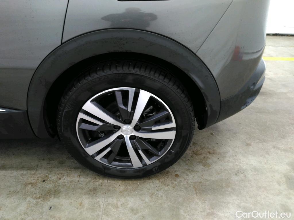  Peugeot  3008 PEUGEOT  / 2020 / 5P / SUV 1.6 HYBRID 225 E-EAT8 Allure Pack #43