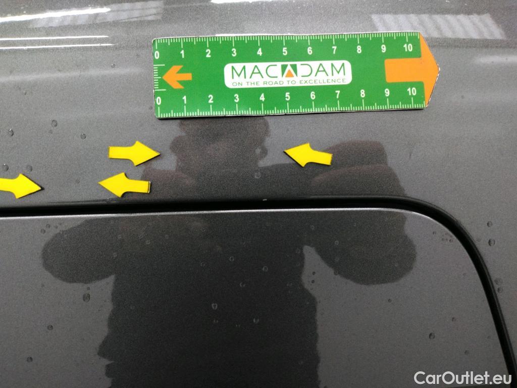  Peugeot  3008 PEUGEOT  / 2020 / 5P / SUV 1.6 HYBRID 225 E-EAT8 Allure Pack #10