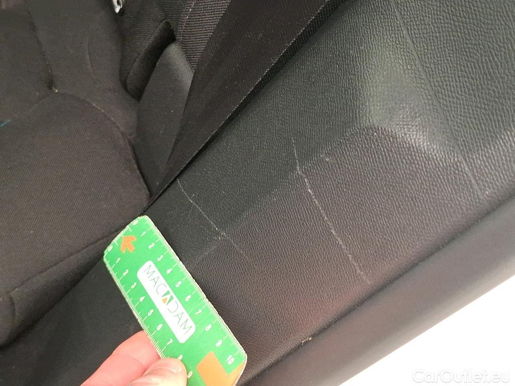  Peugeot  3008  II Style 1.5 HDi 130CV BVA8 E6d #10