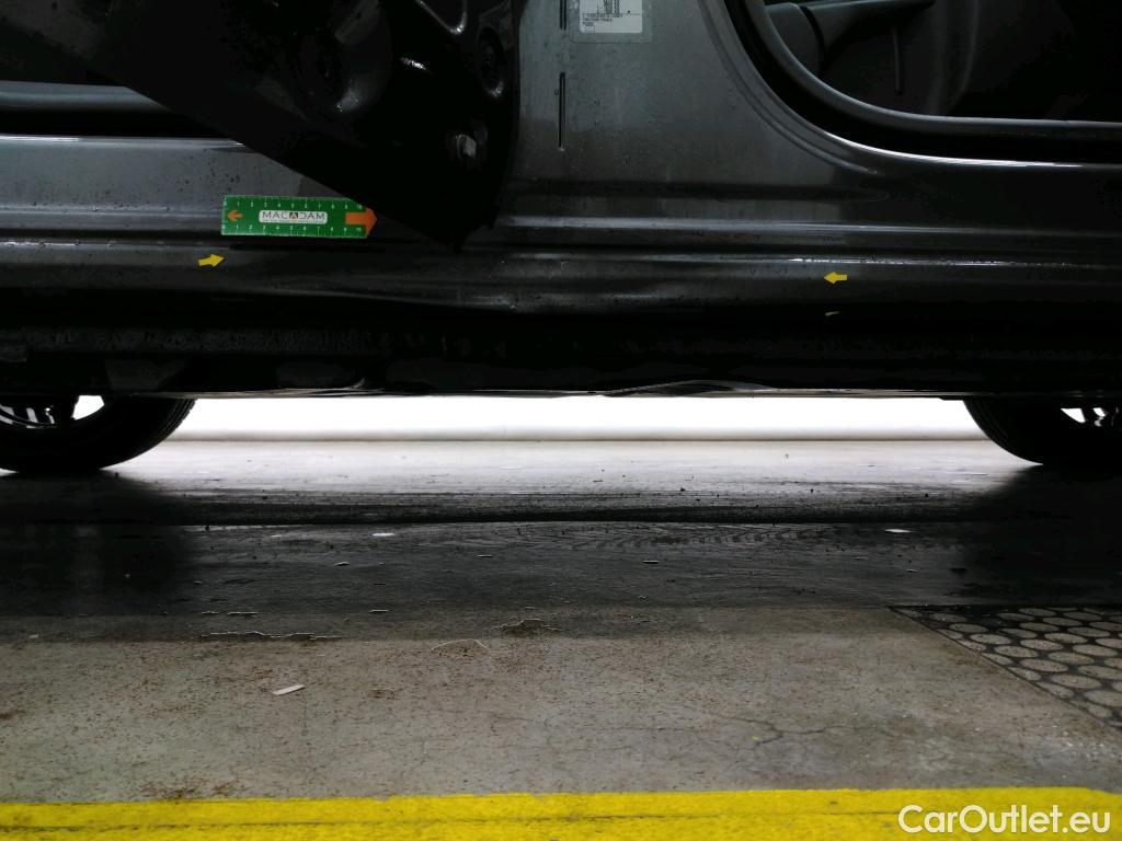  Peugeot  3008 PEUGEOT  / 2020 / 5P / SUV 1.6 HYBRID 225 E-EAT8 Allure Pack #1