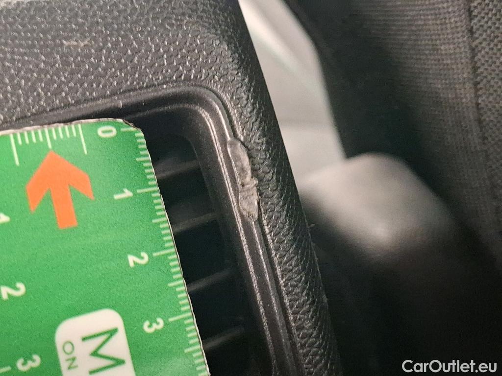  Peugeot  3008  II Style 1.5 HDi 130CV BVA8 E6d #18