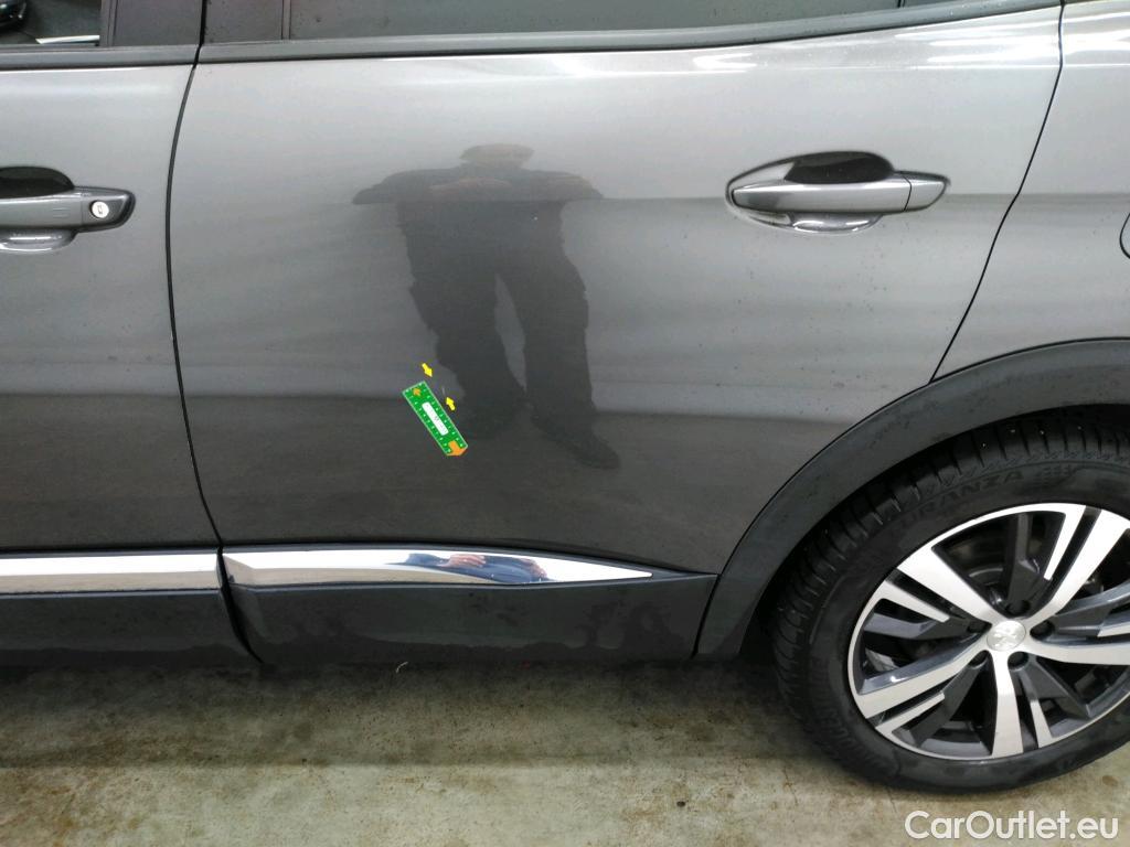  Peugeot  3008 PEUGEOT  / 2020 / 5P / SUV 1.6 HYBRID 225 E-EAT8 Allure Pack #34