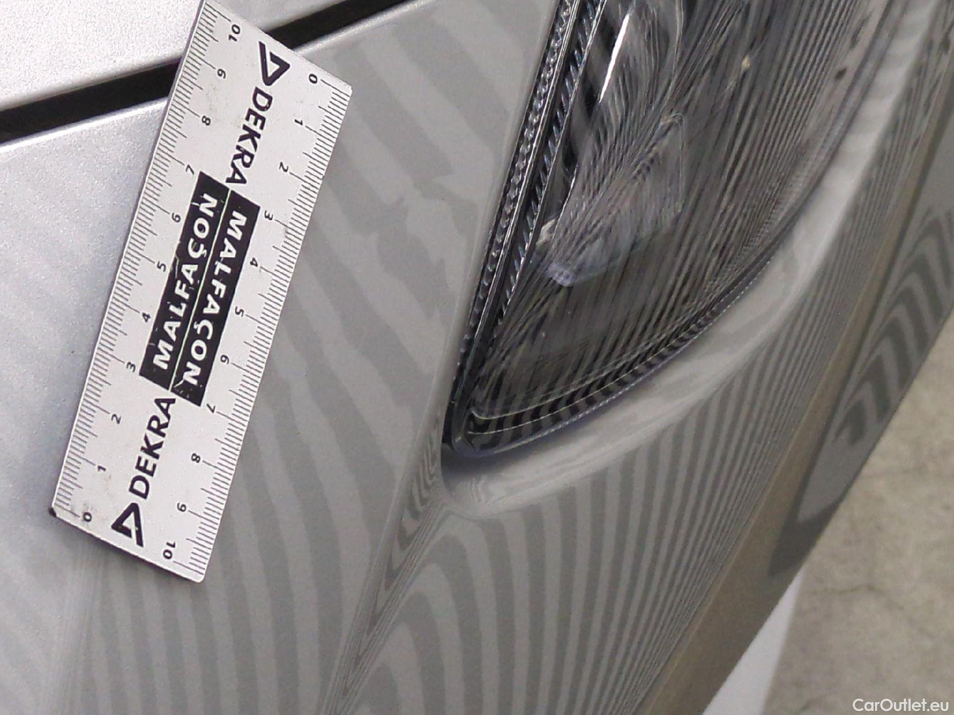  Ford  Focus  Berline ST-Line Business 1.5 EcoBlue 120CV BVA8 E6dT #18