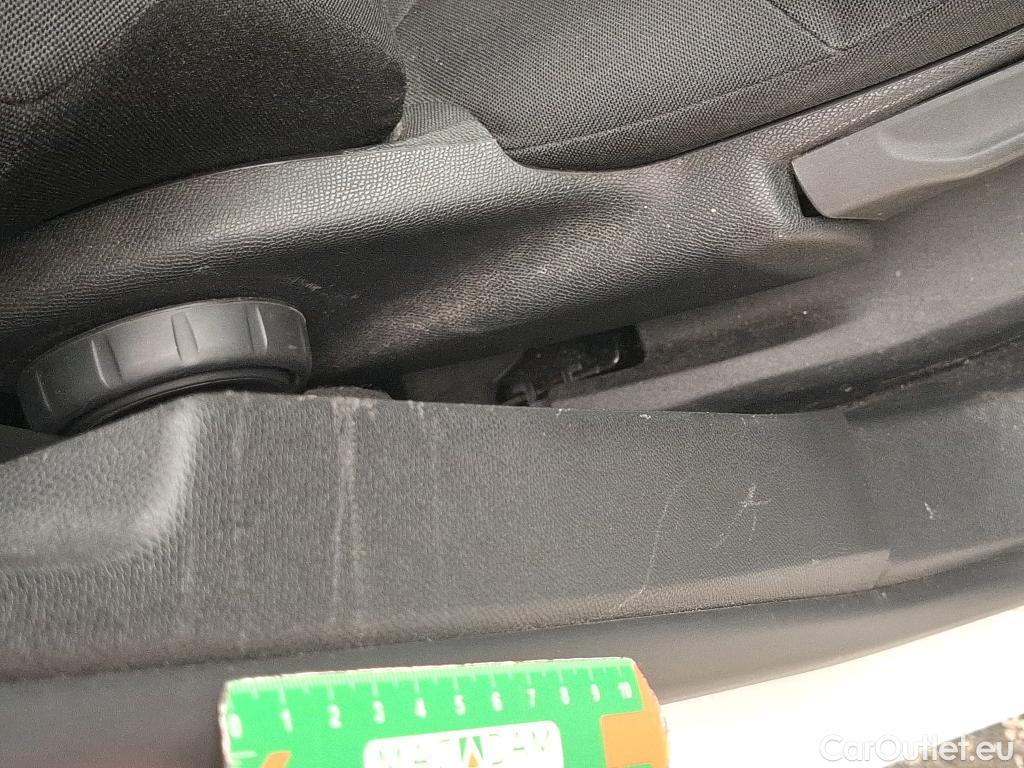  Peugeot  3008  II Style 1.5 HDi 130CV BVA8 E6d #14