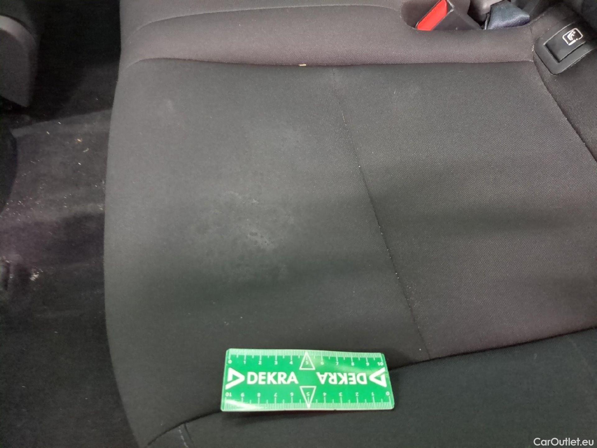  Hyundai  Tucson  Mondial 2WD 1.7 CRDi 115CV BVM6 E6 #1