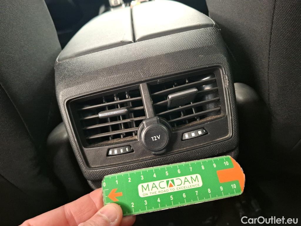  Peugeot  3008  II Style 1.5 HDi 130CV BVA8 E6d #17