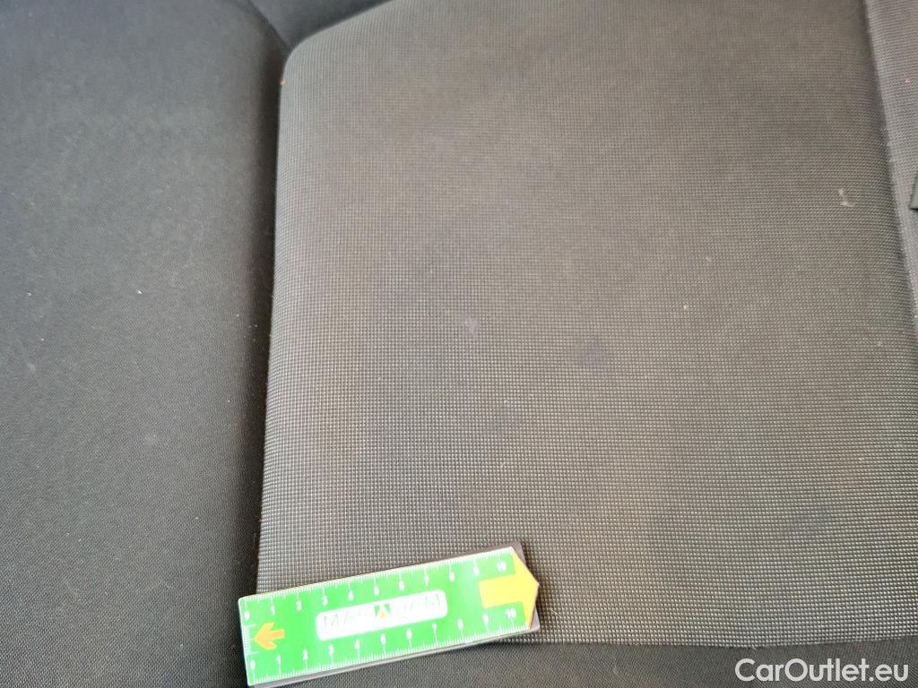  Volkswagen  Crafter VOLKSWAGEN  / 2017 / 4P / Fourgon tôlé 2.0 TDI 140 35 L3H3 4MO Procab Busi Line #40