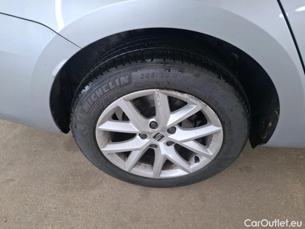  Seat  Leon SEAT  Sportstourer / 2020 / 5P / Break 2.0 TDI 150 DSG S&S Style Business #66