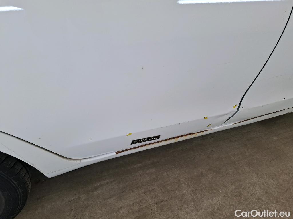  Toyota  Yaris TOYOTA  Hybride 5p Berline 1.5 VVT-I HYBRID France Business #27