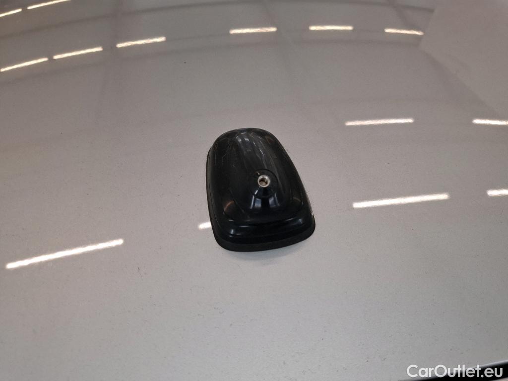  Volkswagen  Polo VOLKSWAGEN  / 2017 / 5P / Berline 1.0 80 Lounge #7