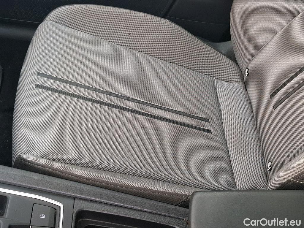  Seat  Leon SEAT  Sportstourer / 2020 / 5P / Break 2.0 TDI 150 DSG S&S Style Business #86