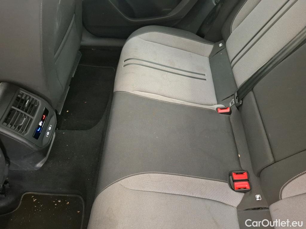  Seat  Leon SEAT  Sportstourer / 2020 / 5P / Break 2.0 TDI 150 DSG S&S Style Business #89