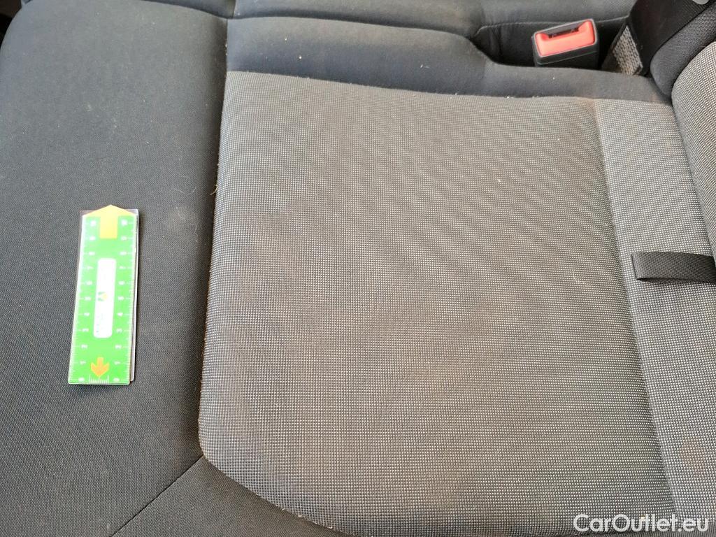  Volkswagen  Crafter VOLKSWAGEN  / 2017 / 4P / Fourgon tôlé 2.0 TDI 140 35 L3H3 4MO Procab Busi Line #38