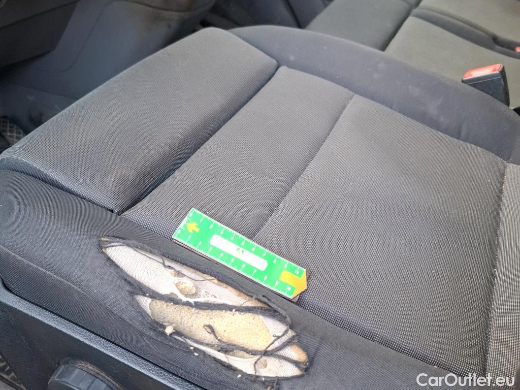  Volkswagen  Crafter VOLKSWAGEN  / 2017 / 4P / Fourgon tôlé 2.0 TDI 140 35 L3H3 4MO Procab Busi Line #5