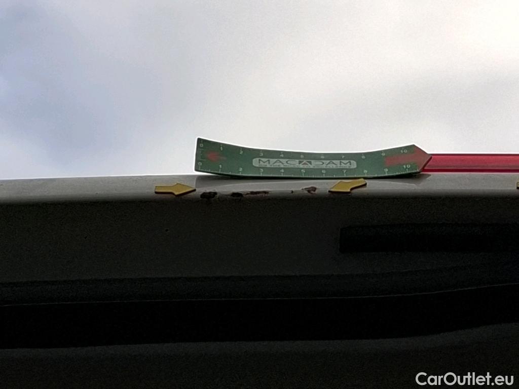  Volkswagen  Crafter VOLKSWAGEN  / 2017 / 4P / Fourgon tôlé 2.0 TDI 140 35 L3H3 4MO Procab Busi Line #31