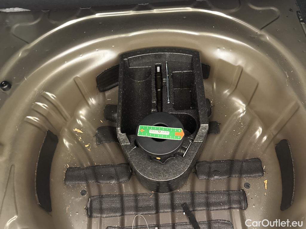  Volkswagen  Passat VOLKSWAGEN  / 2019 / 4P / Berline 2.0 TDI EVO SCR 200 4WD DSG7 R LINE #12