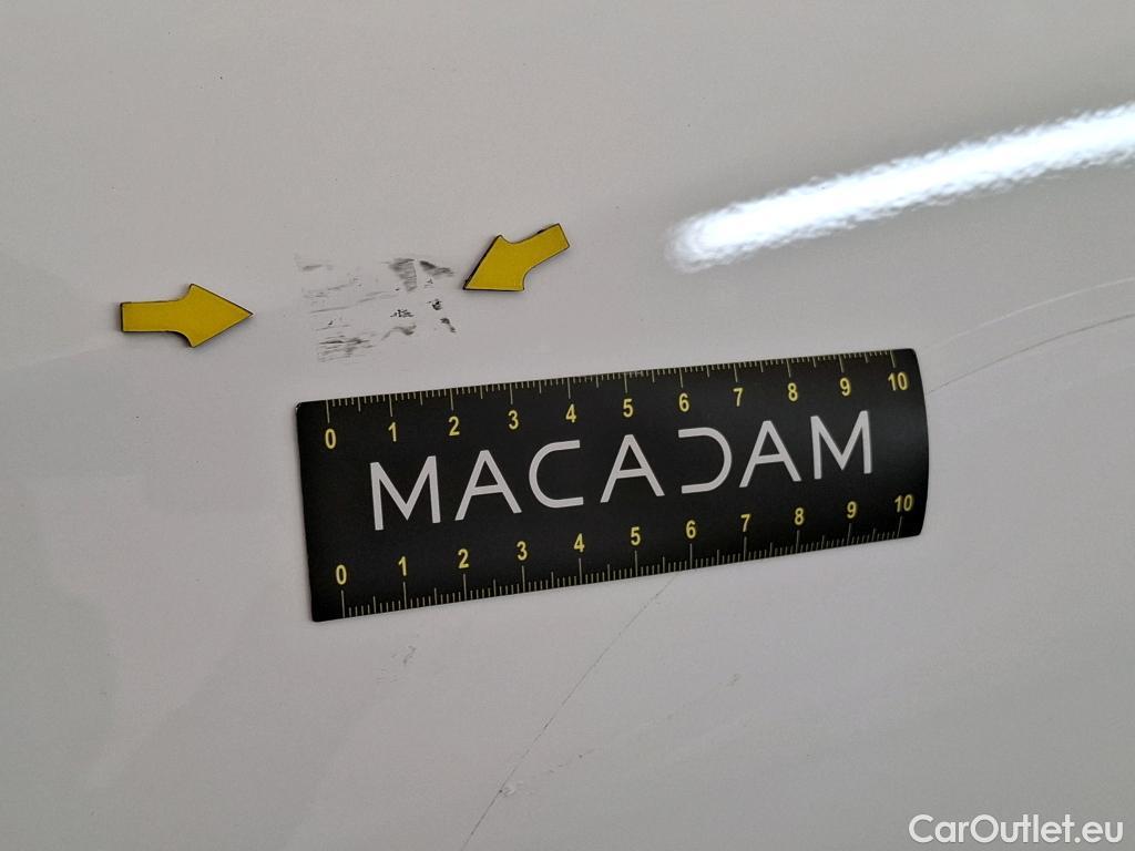  Toyota  Yaris TOYOTA  Hybride 5p Berline 1.5 VVT-I HYBRID France Business #50