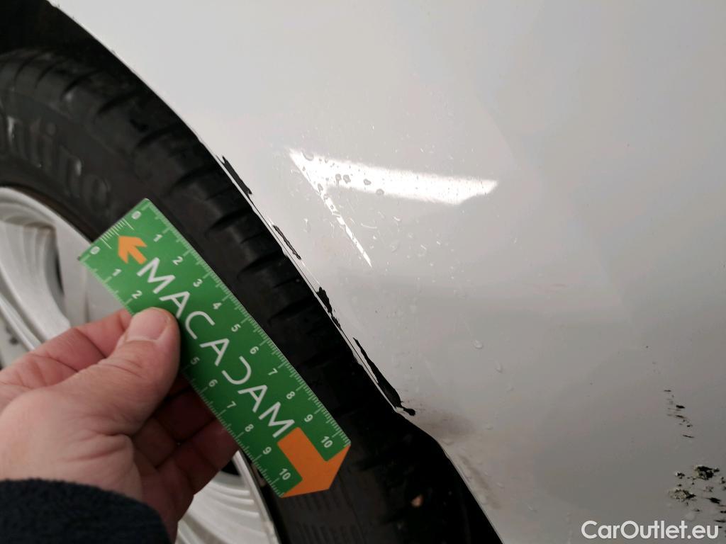  Renault  Clio  IV Zen 1.5 dCi 90CV BVM5 E5 #6