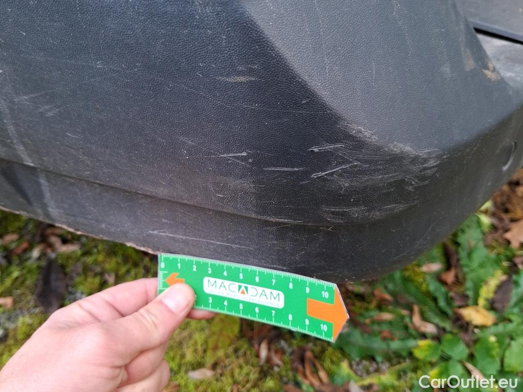  Volkswagen  Crafter VOLKSWAGEN  / 2017 / 4P / Fourgon tôlé 2.0 TDI 140 35 L3H3 4MO Procab Busi Line #48