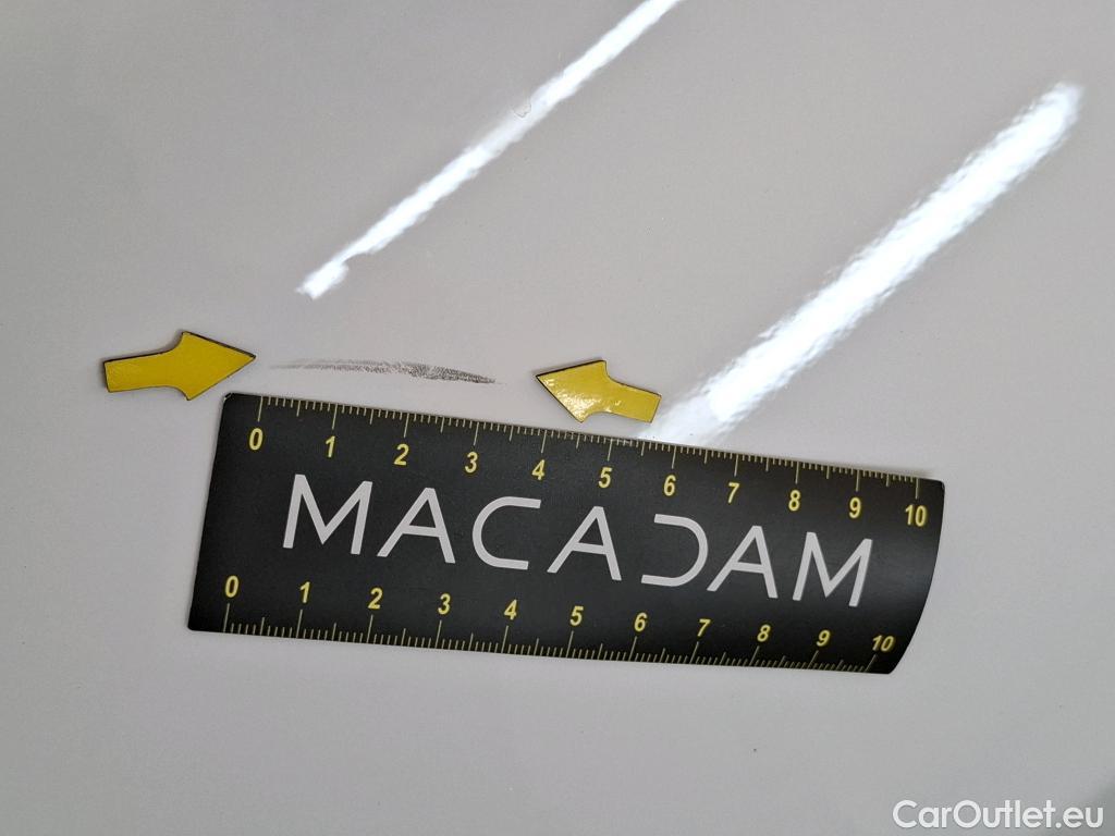  Toyota  Yaris TOYOTA  Hybride 5p Berline 1.5 VVT-I HYBRID France Business #54