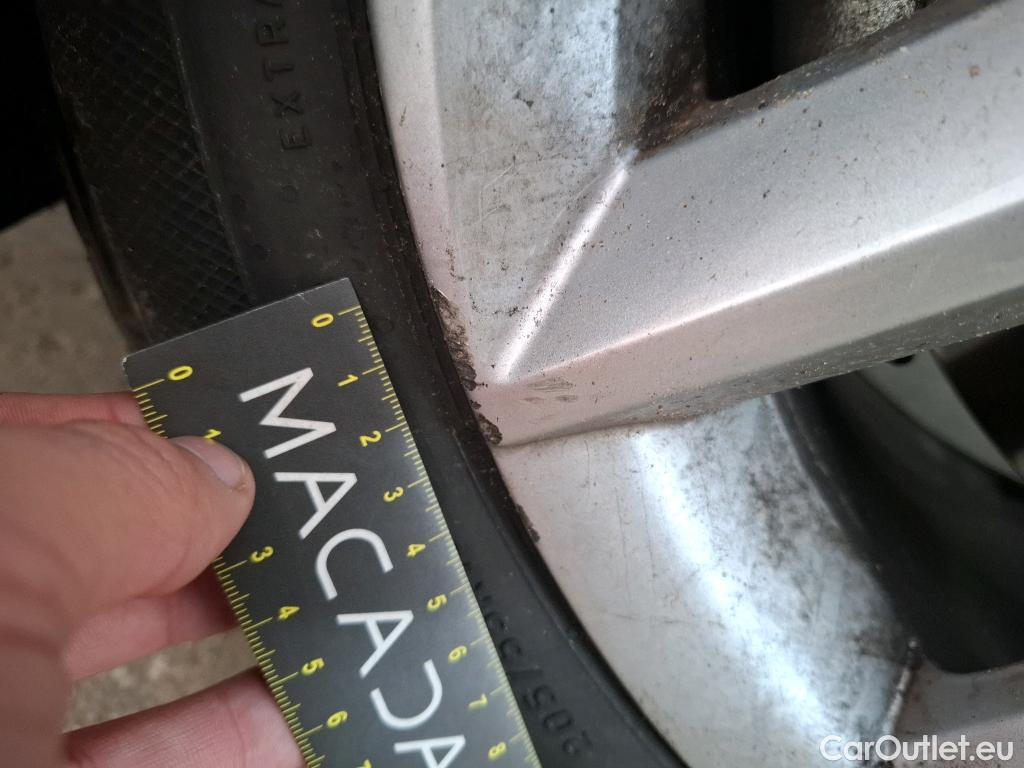  Seat  Leon SEAT  Sportstourer / 2020 / 5P / Break 2.0 TDI 150 DSG S&S Style Business #7