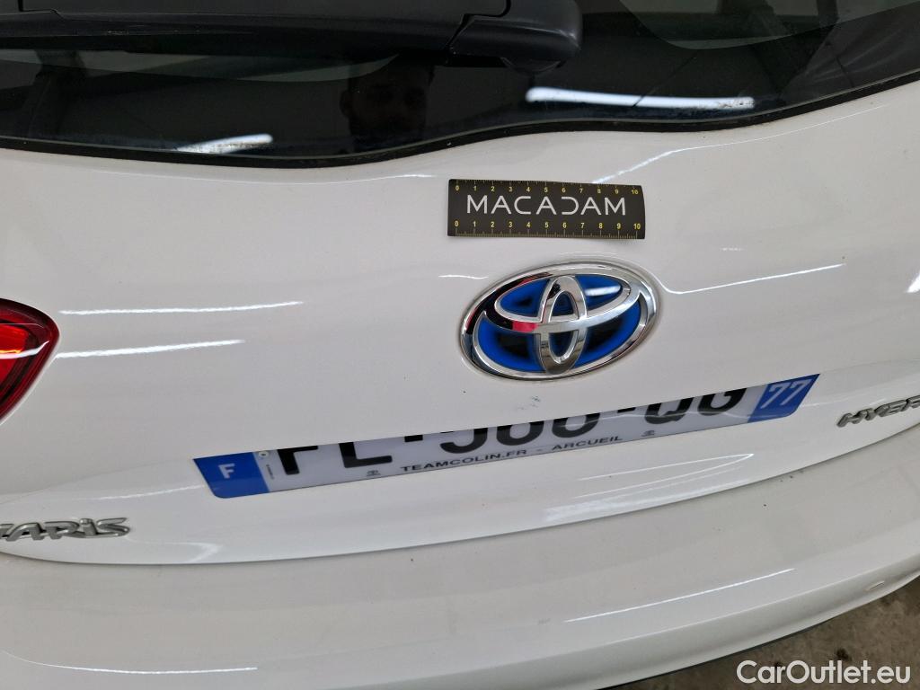  Toyota  Yaris TOYOTA  Hybride 5p Berline 1.5 VVT-I HYBRID France Business #62